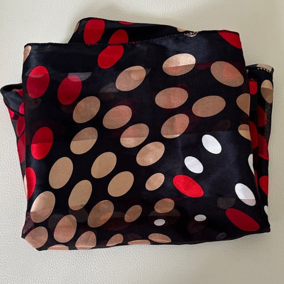 Polka Dot Scarf in Red and Black - Picture 9 of 9